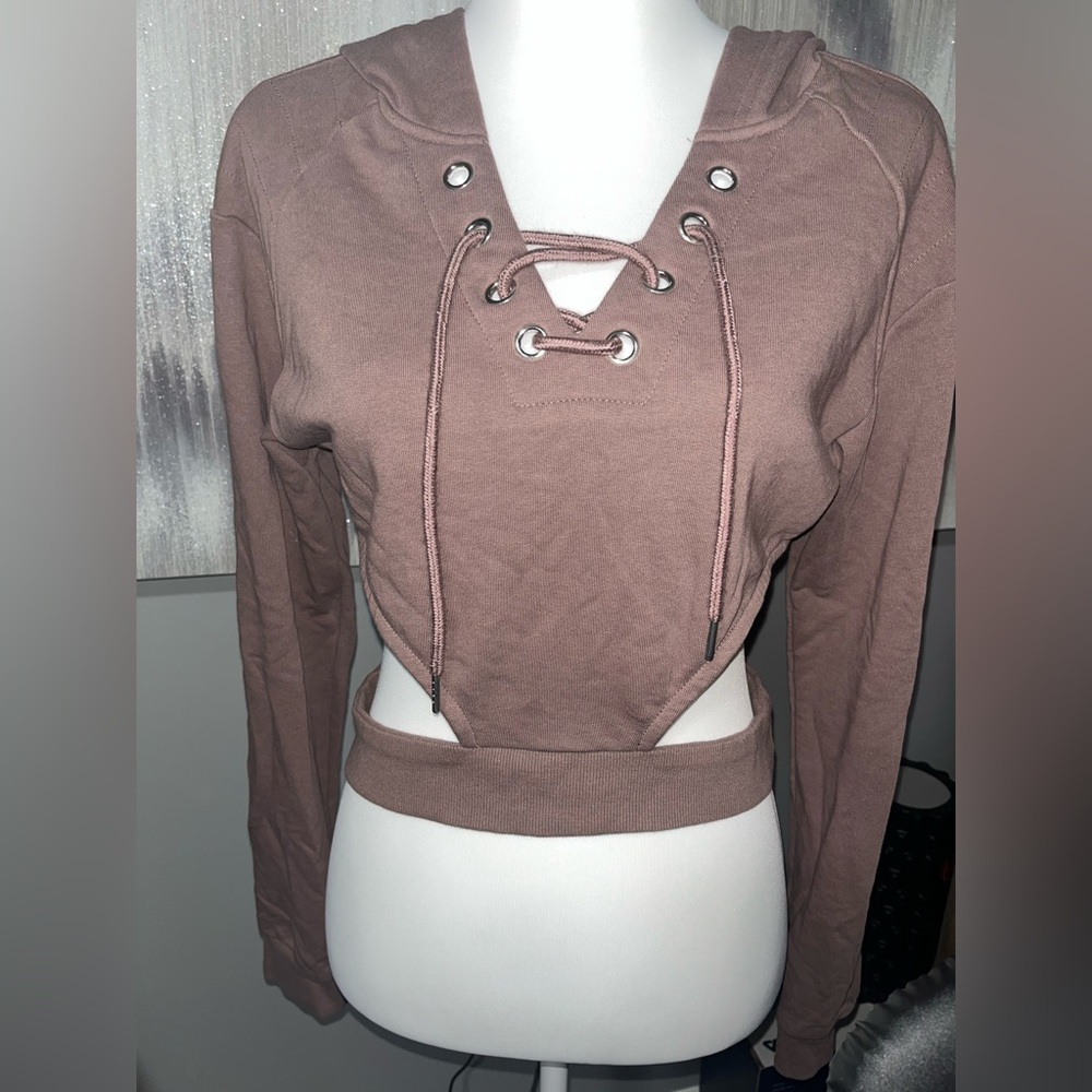 Cropped sweatshirt - medium
